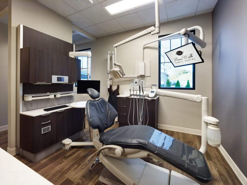 Office Tour  examining room 